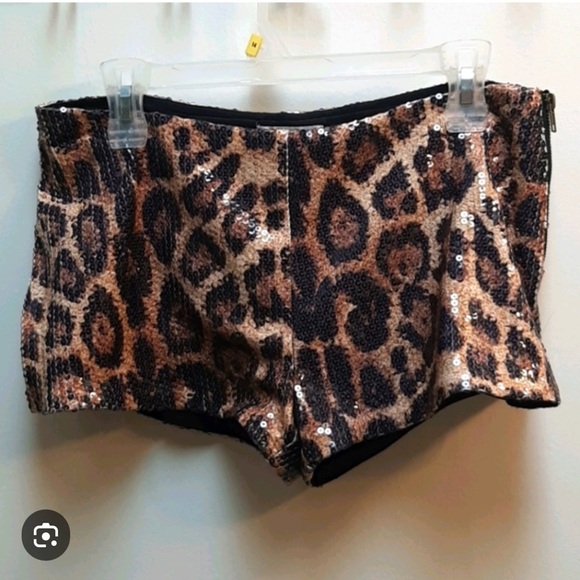 Charlotte Russe leopard sequin shorts - Picture 10 of 12